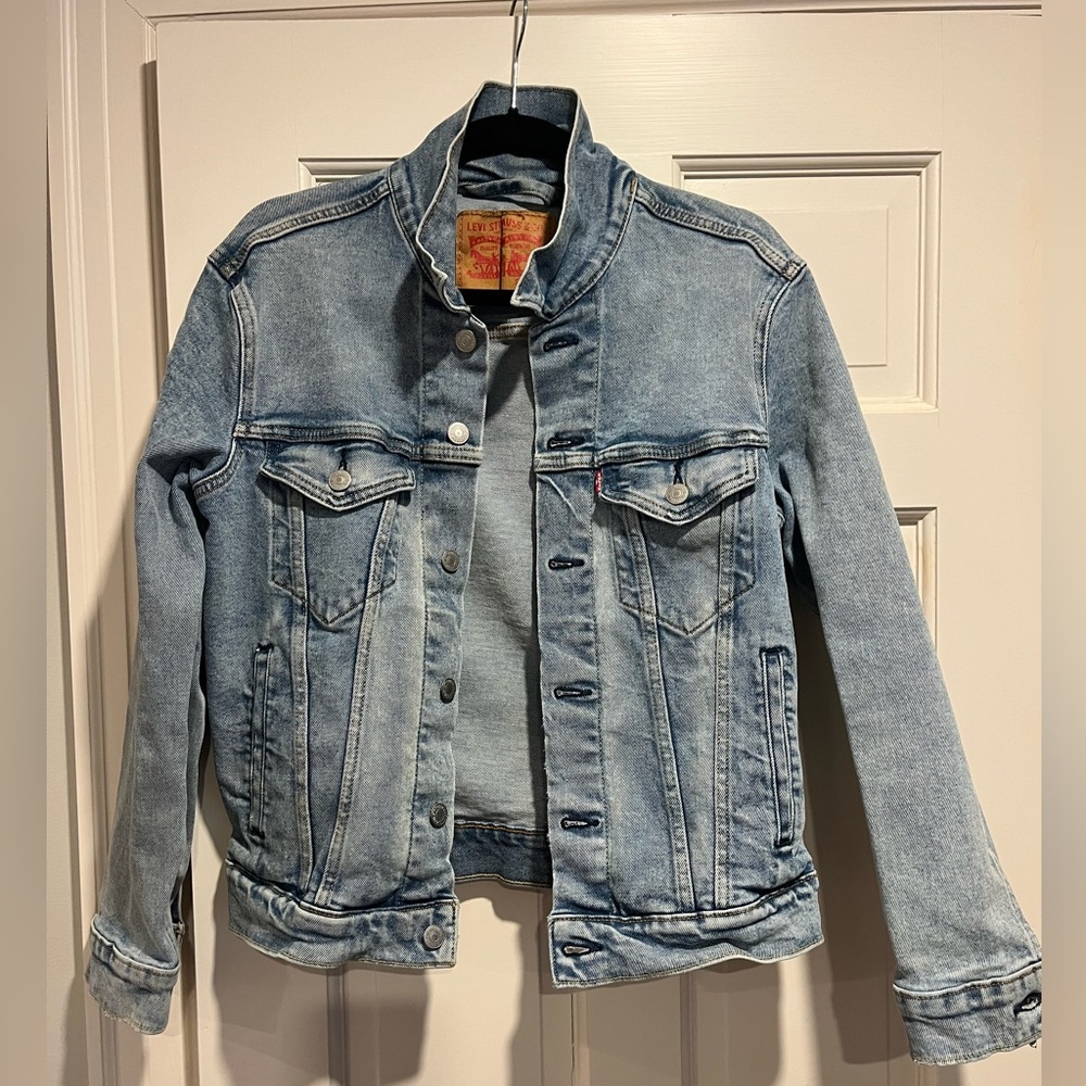 Vintage Men’s Levi’s denim jacket